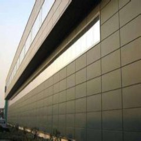 ��ǽ����Ļǽ